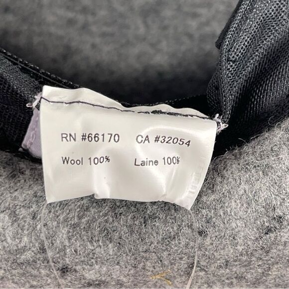 Casselini Gray Wool Felt Navy Blue Ribbon Pork Pie Hat Women’s NWT - Picture 6 of 6